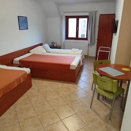 Szent Kristof Aparthotel